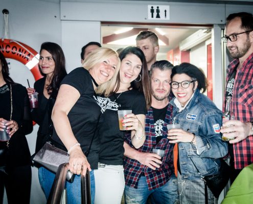 Event - Partyboot mit Barbershop Maas und Surf In, Eventfotografin Daggi Binder, maizucker