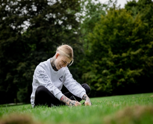 Social Media Fotos, Artist, Kuenstler, Theemotionartist, München, Portraits, Studio, Alexander Höller, Englischer Garten, Künstlerportraits