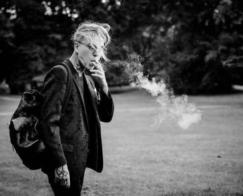 Social Media Fotos, Artist, Kuenstler, Theemotionartist, München, Portraits, Studio, Alexander Höller, Englischer Garten, Künstlerportraits