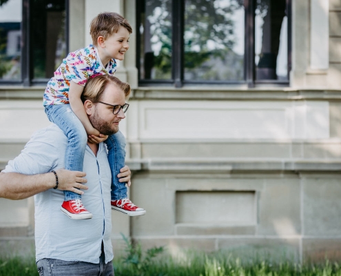 Familienshooting in Bad Kissingen, Familienfotos, Familienfotograf, Luidpoldpark, Sommershooting, maizucker, Daggi Binder